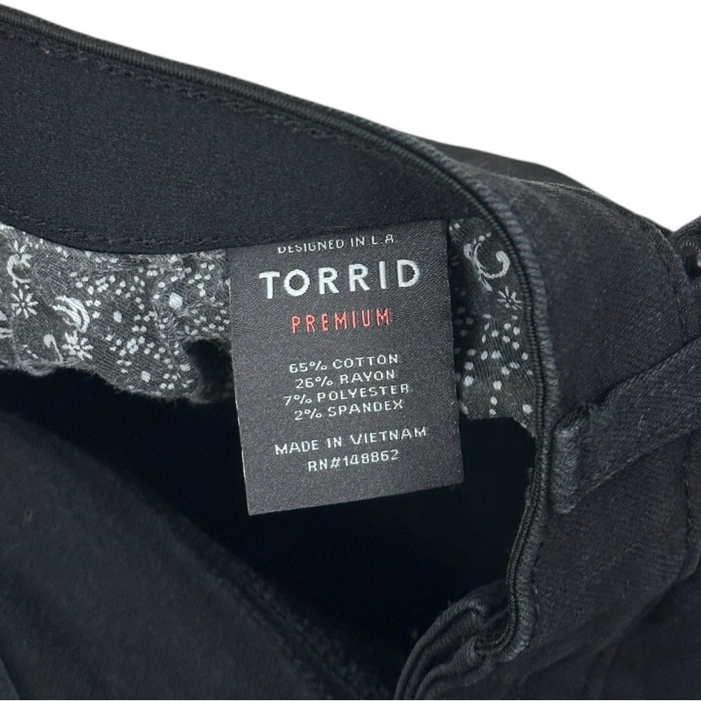 Torrid Premium Black Denim Distressed Sky High Skinny Jeans - Womens 16R - Picture 4 of 6